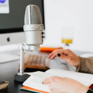 comment lancer son podcast sans stress